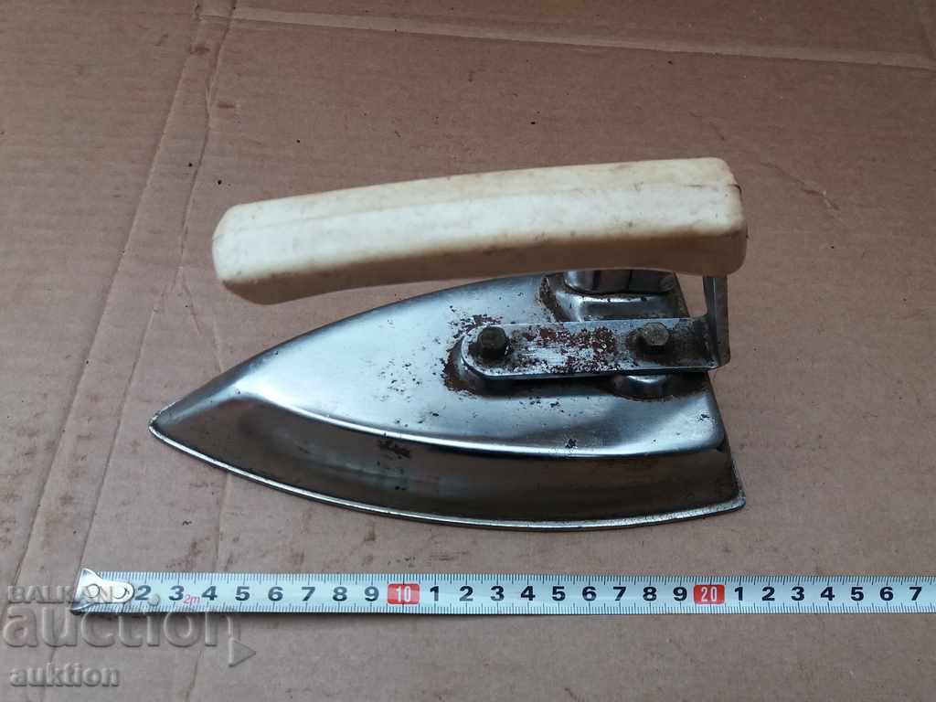 OLD IRON - WORKING WITH MARKING - 7 OLD IRON - WORKING WITH MARKING - 7