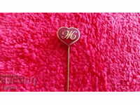Old rare royal bronze needle enamel badge Letter G heart