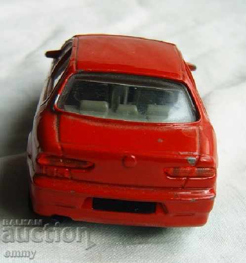 Delivery of Burago Alfa 156 model stroller metal 1:43 Italy Delivery of Burago Alfa 156 model stroller metal 1:43 Italy