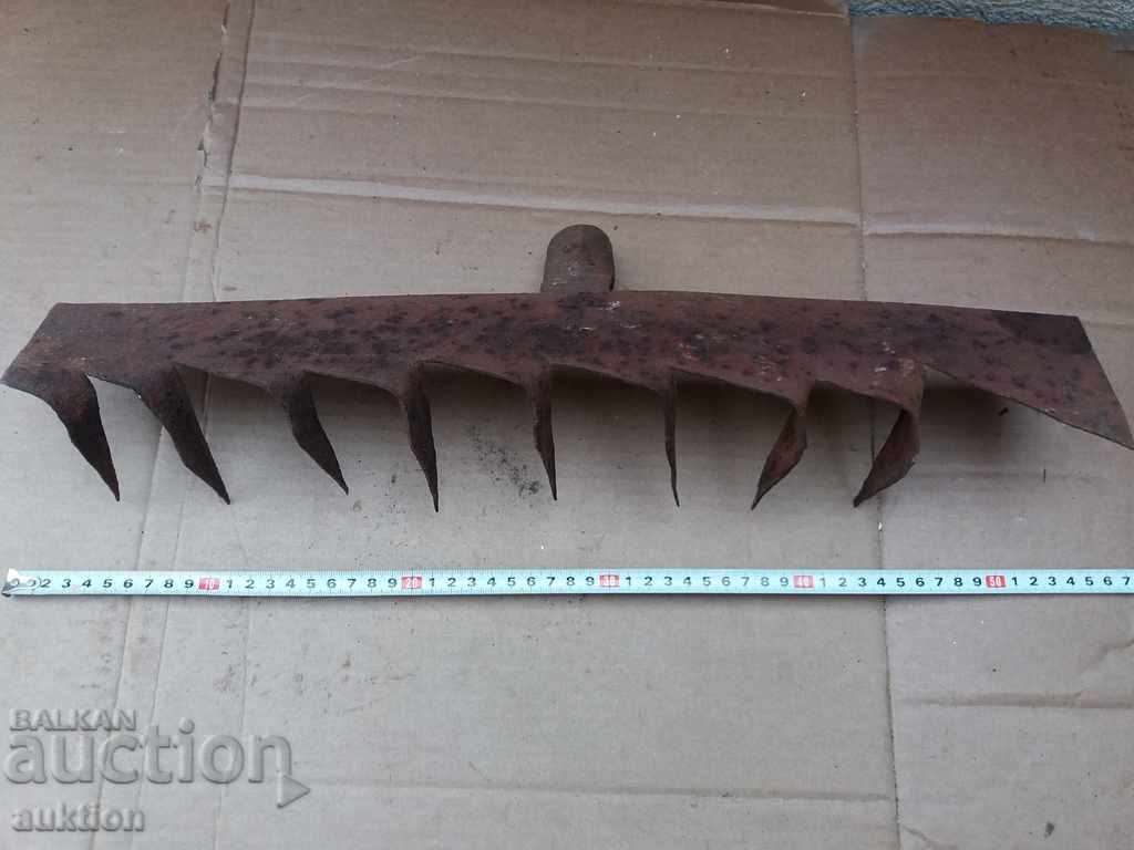 AGRICULTURAL TOOL, TARMAK with price 4.69 BGN | € 2.40 AGRICULTURAL TOOL, TARMAK with price 4.69 BGN | € 2.40