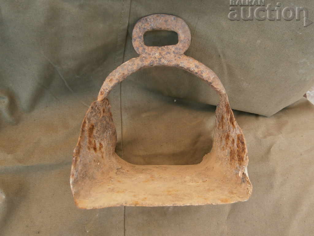 an ancient wrought primitive stirrup - 6