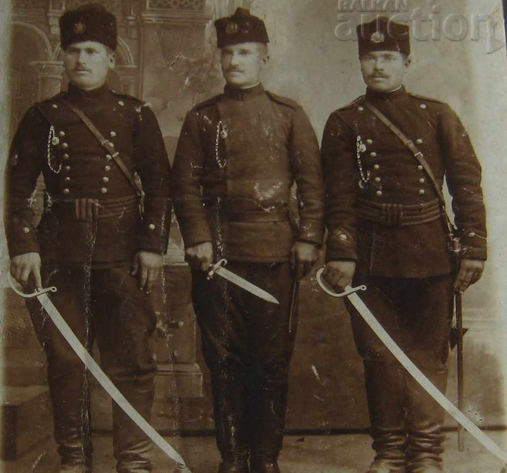 Auction MILITARY 189 .. BATTLE SWORD CHICKEN NOISE PHOTO Auction MILITARY 189 .. BATTLE SWORD CHICKEN NOISE PHOTO