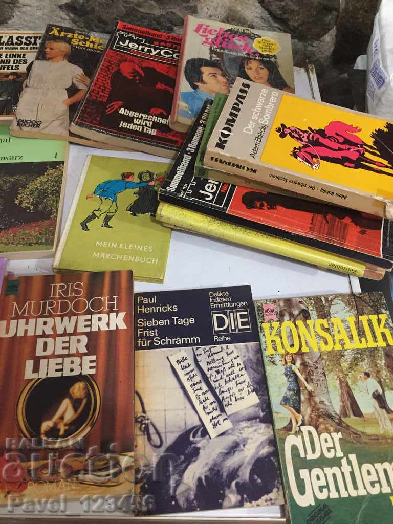 lots of books - 5 lots of books - 5