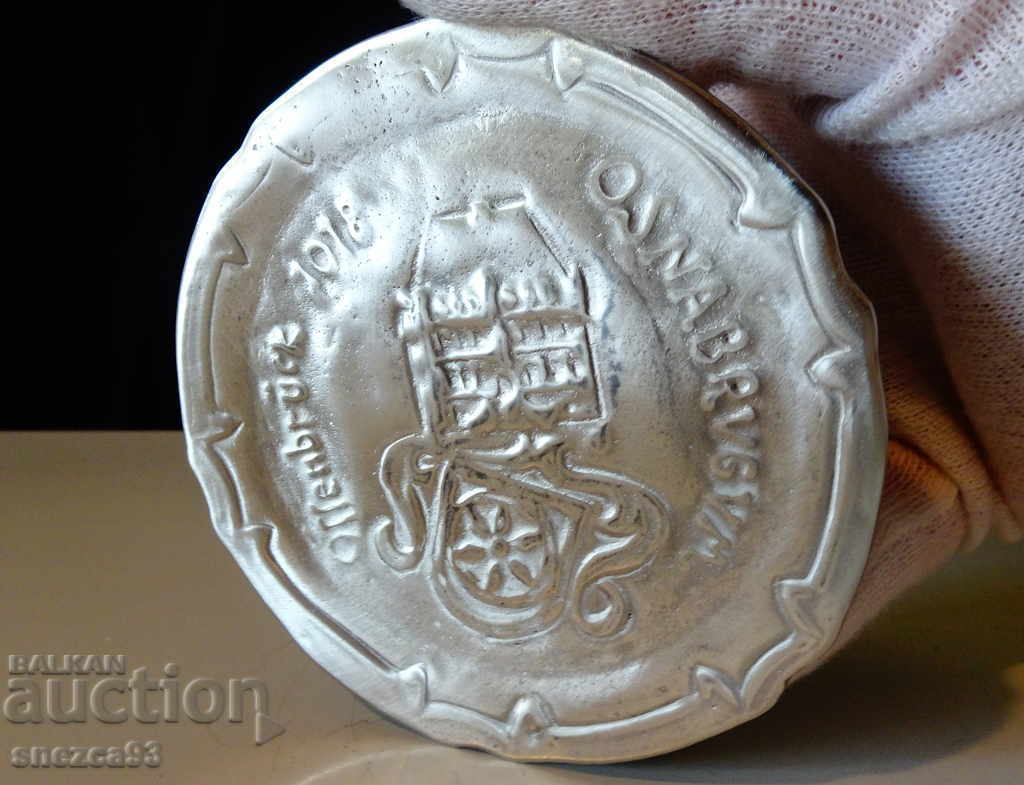 Pewter plate, embossed image from Osnabrück with price 10.00 BGN | € 5.11