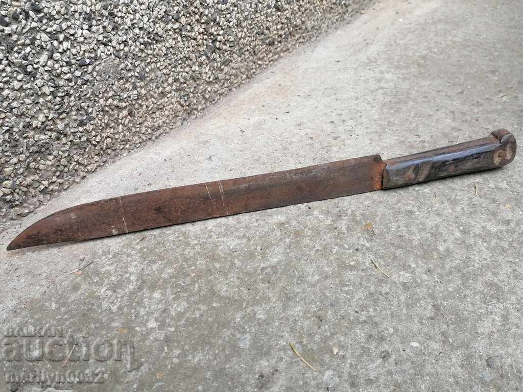 Auction  Karakulak no kaniya shepherd's knife with buffalo horn rinds