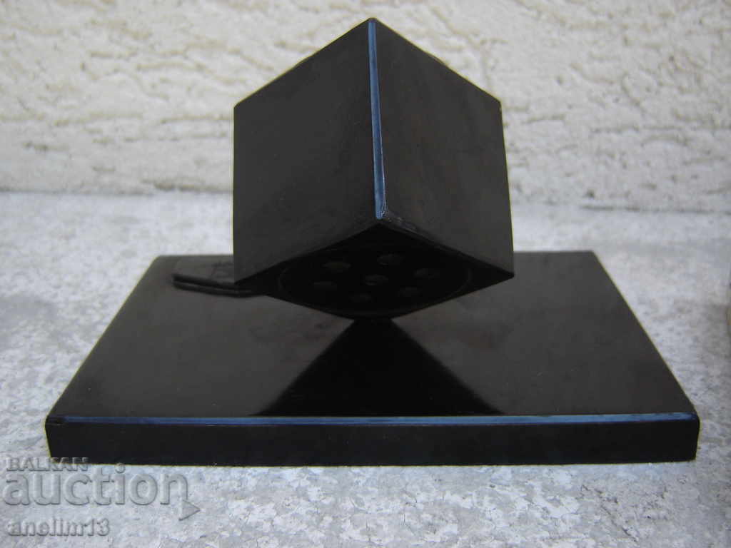 Livrarea TERMOMETRU VECHI TABLA URSS Livrarea TERMOMETRU VECHI TABLA URSS