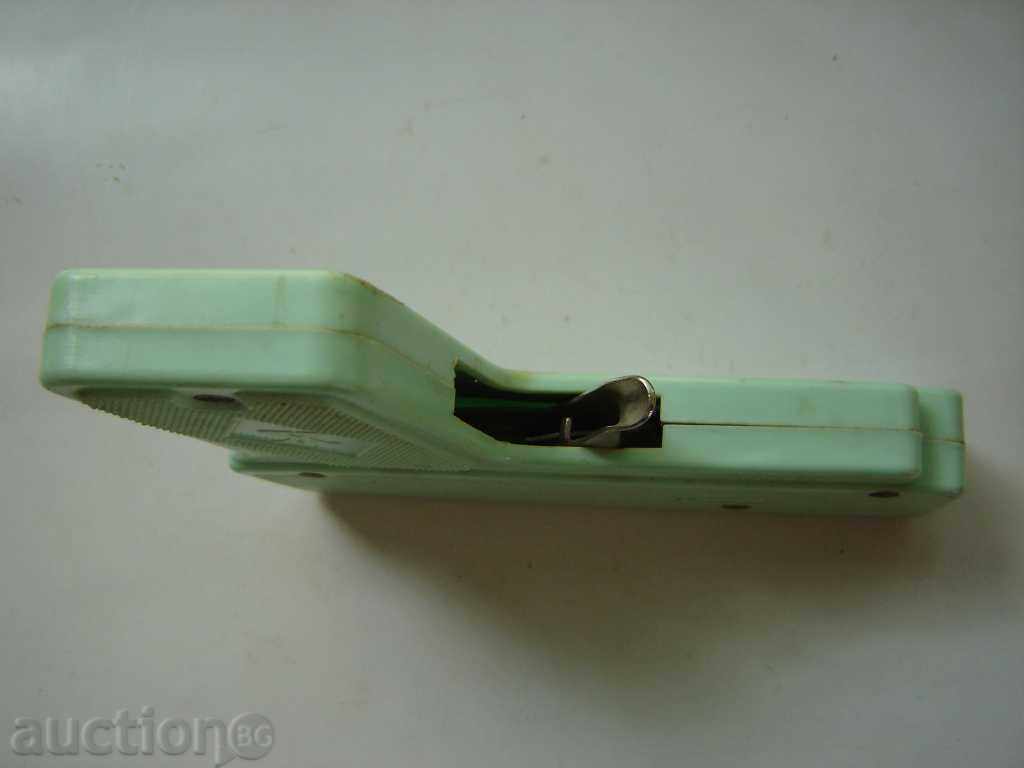 Auction  OLD CHILDREN'S TOY GUN