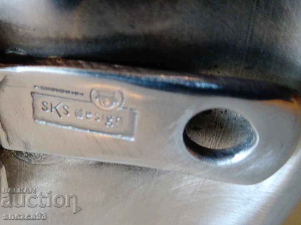 Plate, tin panel with a painting of Hunters. - 6 Plate, tin panel with a painting of Hunters. - 6