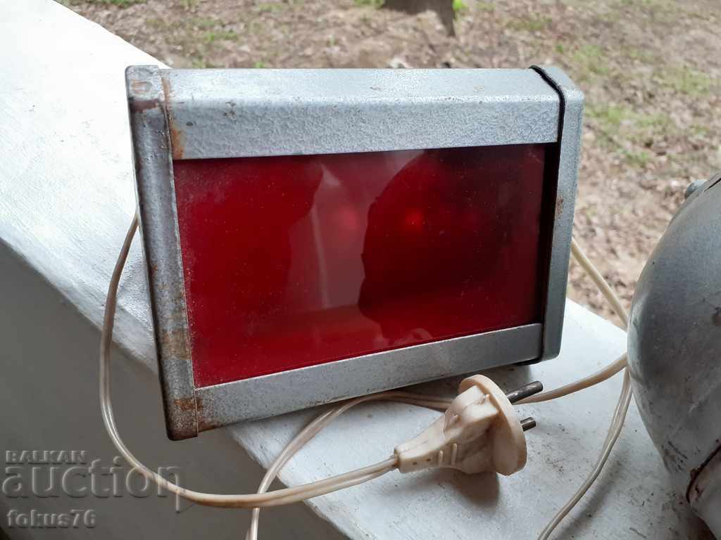 Delivery of Old Russian Photo Laboratory Youth Delivery of Old Russian Photo Laboratory Youth