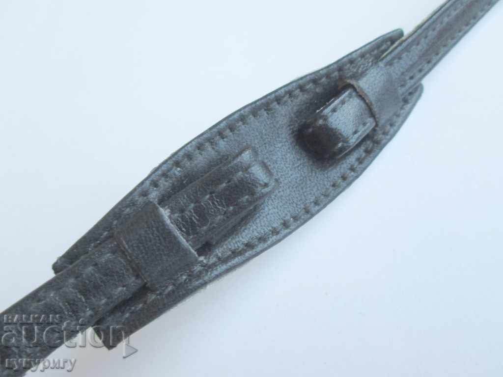 Auction Leather strap chain for old women's wristwatch Art Deco Auction Leather strap chain for old women's wristwatch Art Deco