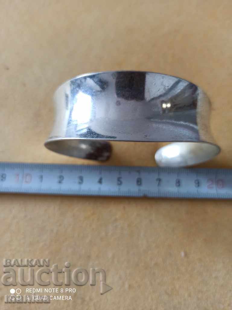 Silver plated bracelet print 925 with price 19.00 BGN | € 9.71 Silver plated bracelet print 925 with price 19.00 BGN | € 9.71