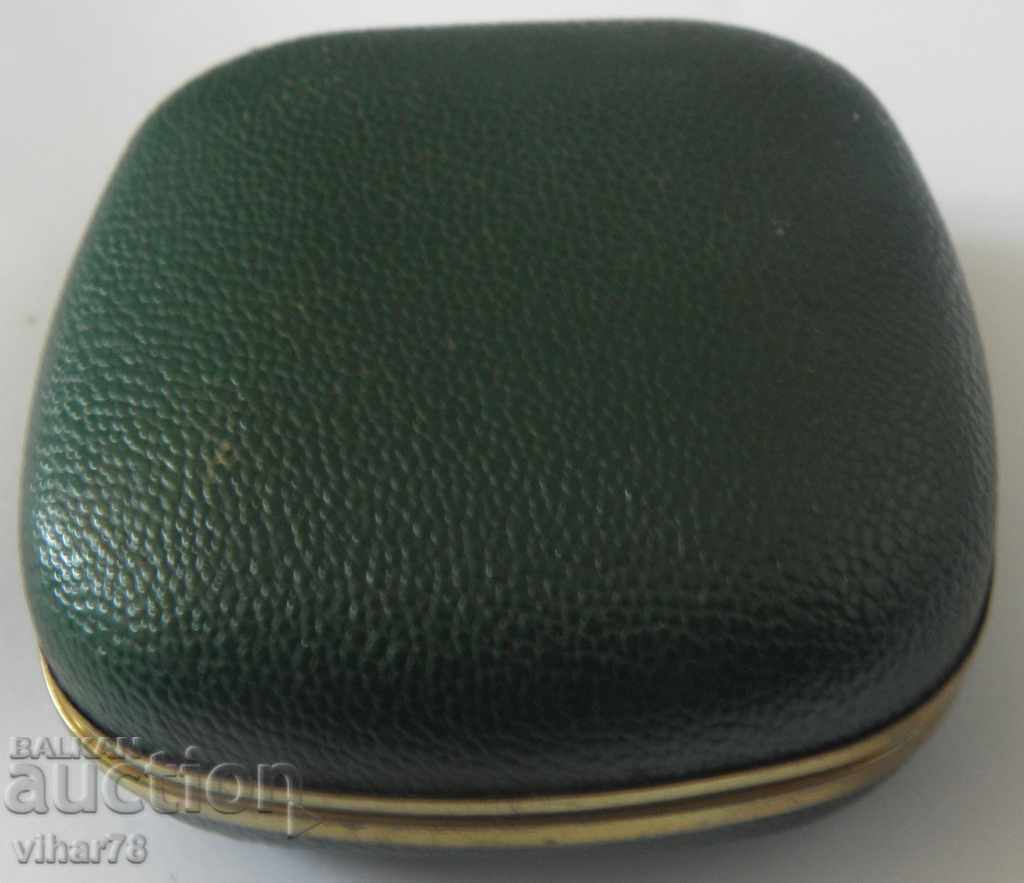 Auction passenger watch Auction passenger watch