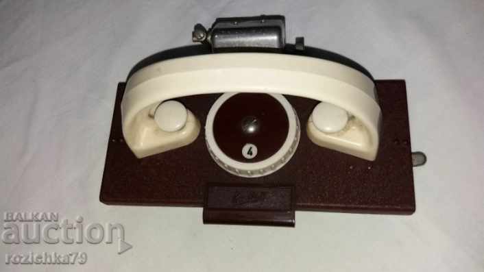 Auction Old Bakelite counter from a mechanical knitting machine Auction Old Bakelite counter from a mechanical knitting machine