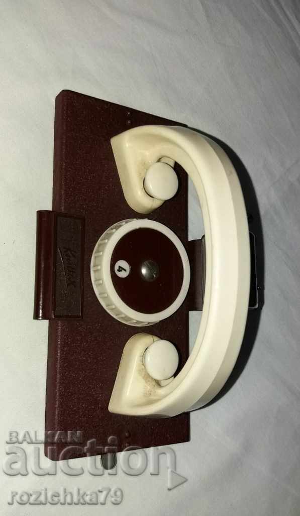 Delivery of Old Bakelite counter from a mechanical knitting machine Delivery of Old Bakelite counter from a mechanical knitting machine