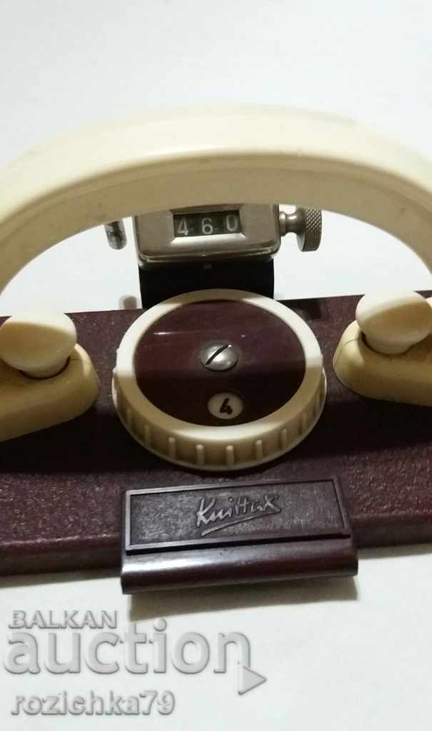 Old Bakelite counter from a mechanical knitting machine - 5 Old Bakelite counter from a mechanical knitting machine - 5