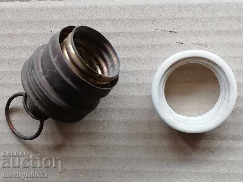 Delivery of Old porcelain socket lamp lantern chandelier lampshade 1920 Delivery of Old porcelain socket lamp lantern chandelier lampshade 1920