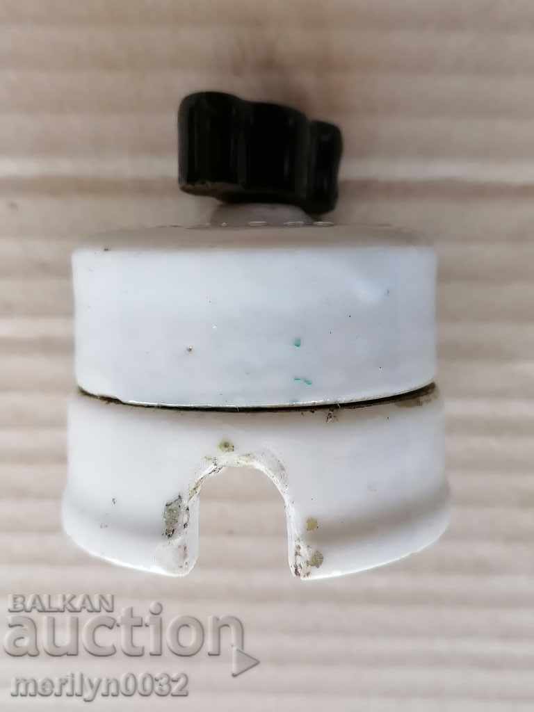 Delivery of Breaker key switch 1920s porcelain Delivery of Breaker key switch 1920s porcelain