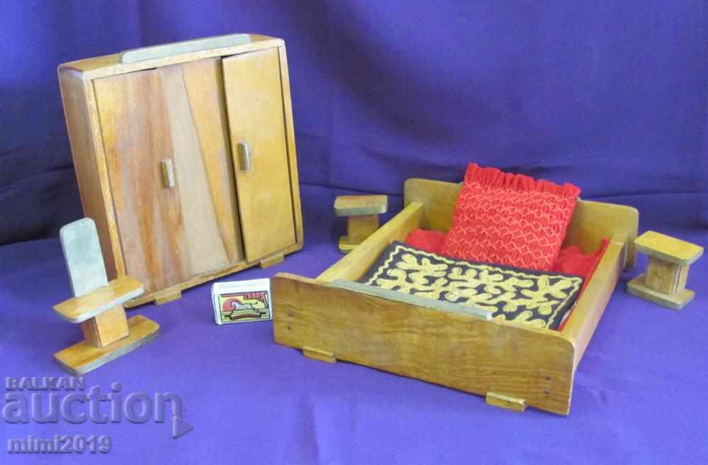 60s Old Children's Wooden Doll Set - 7 60s Old Children's Wooden Doll Set - 7