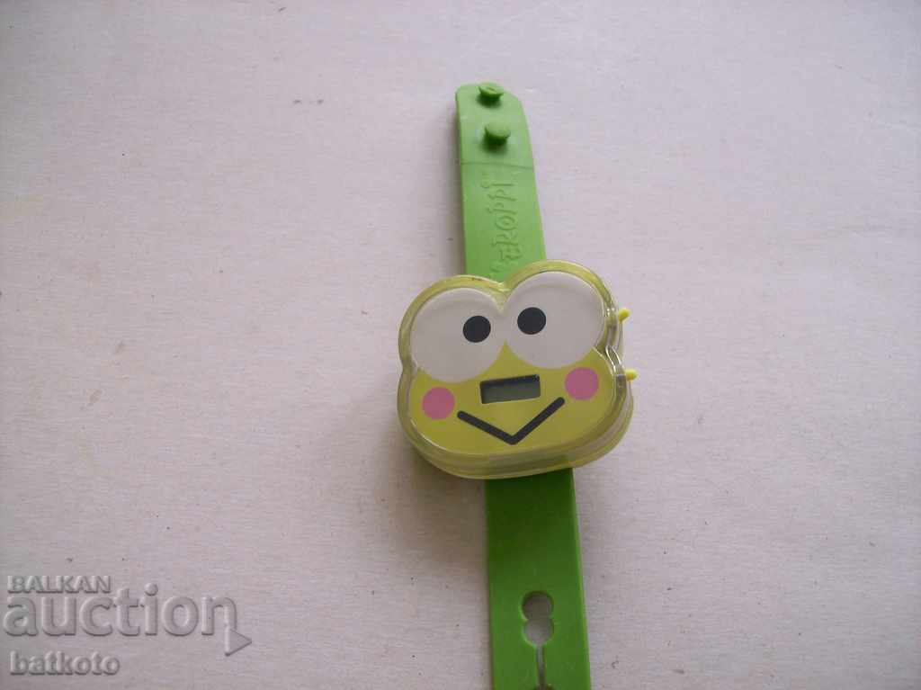 Детска играчка - електронен часовник