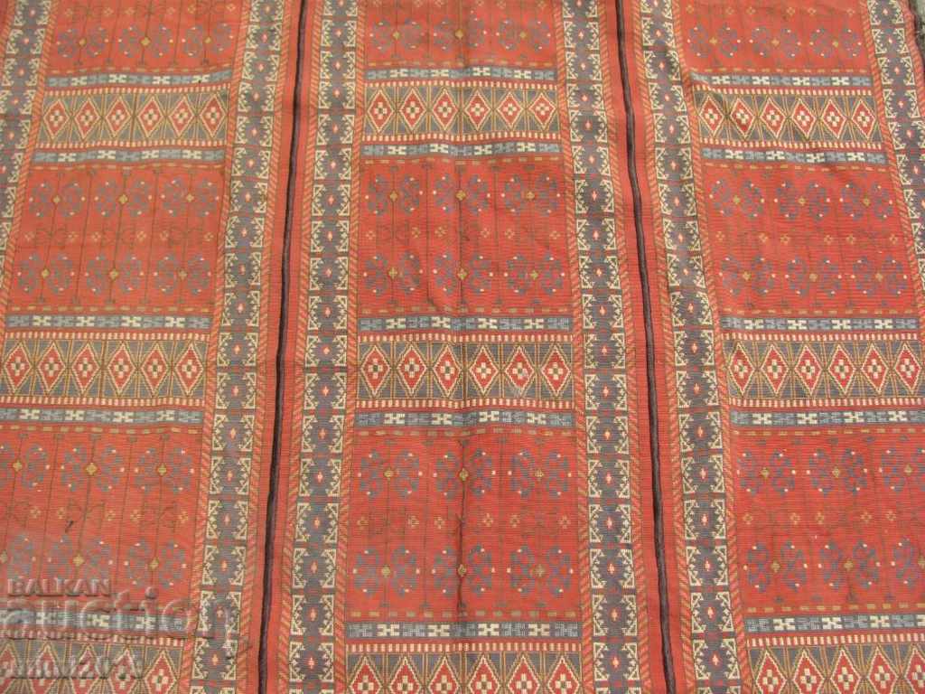 Delivery of Old Carpet, Carpet Delivery of Old Carpet, Carpet