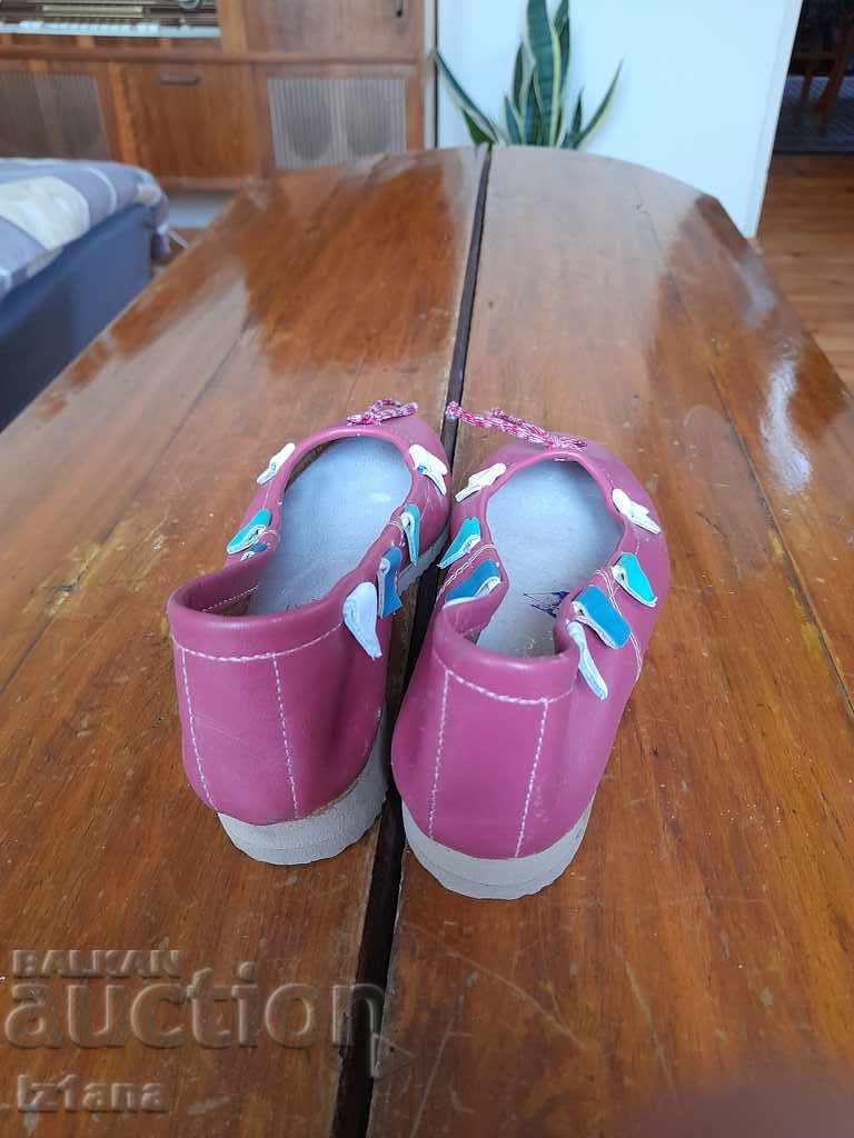 Licitație încălțămintea pentru copii bătrâni Licitație încălțămintea pentru copii bătrâni