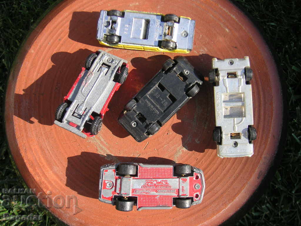 μεταλλικά καροτσάκια - 5 μεταλλικά καροτσάκια - 5