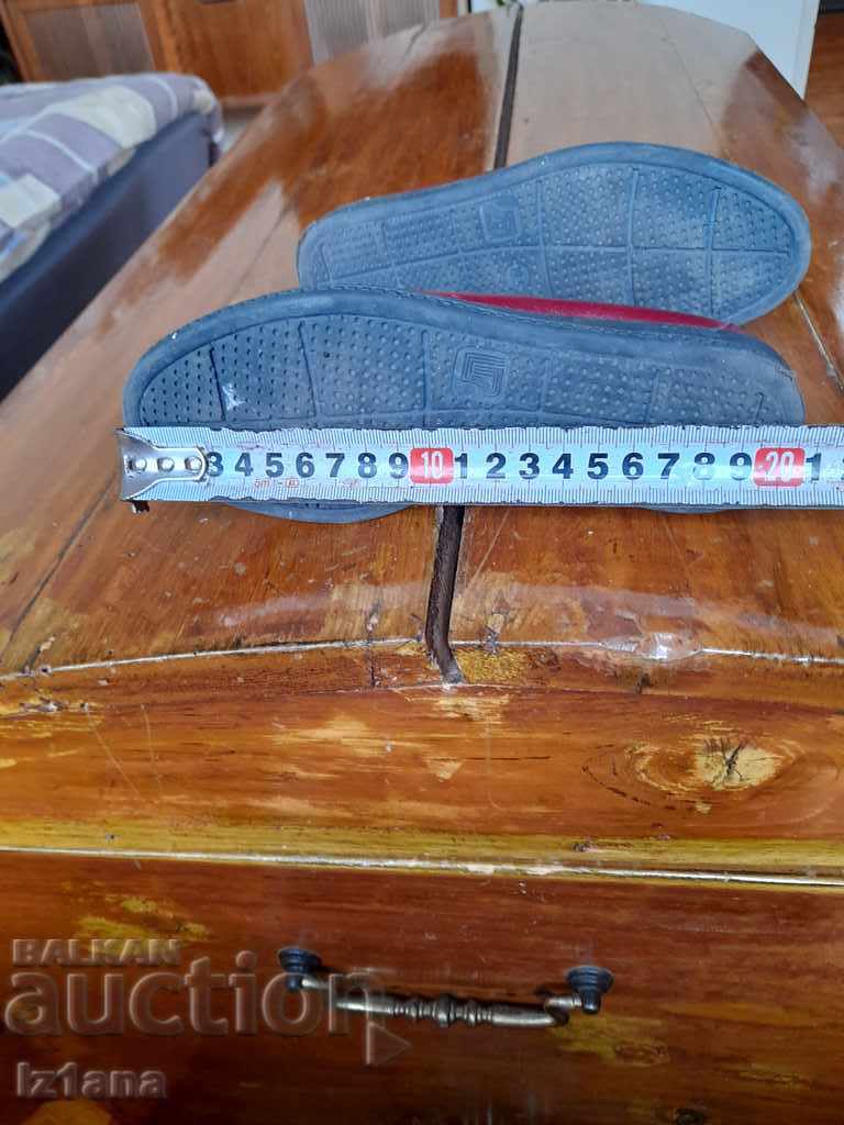 Παλιά παιδικά παπούτσια Pirin - 7