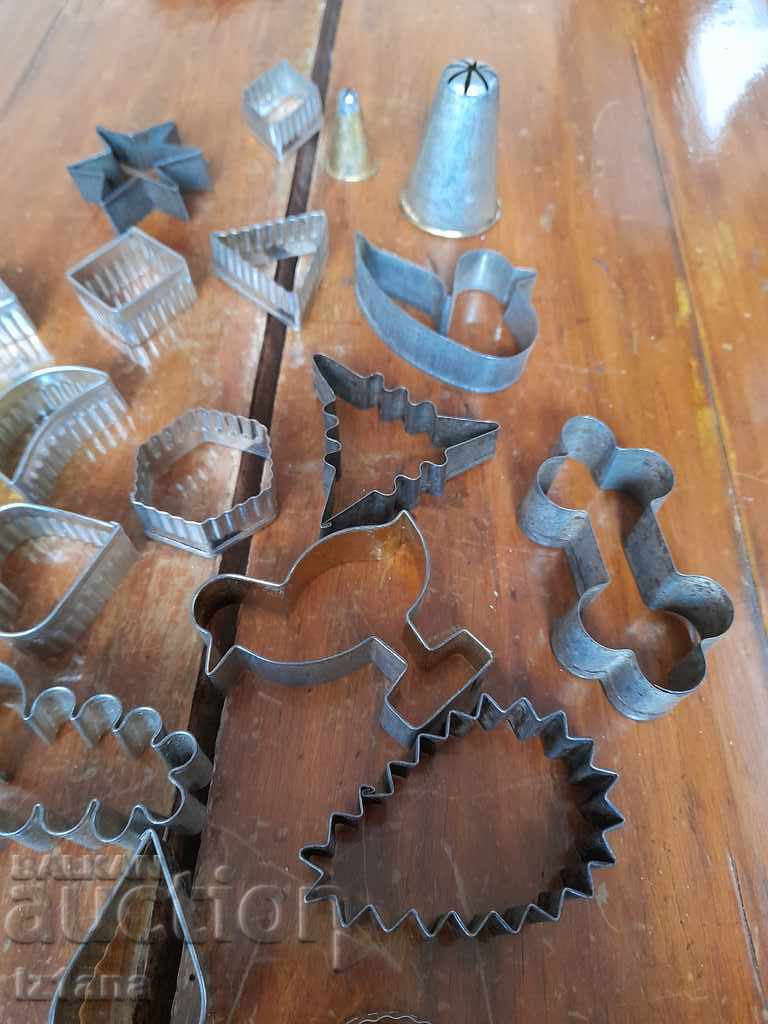 Auction Old forms for sweets Auction Old forms for sweets