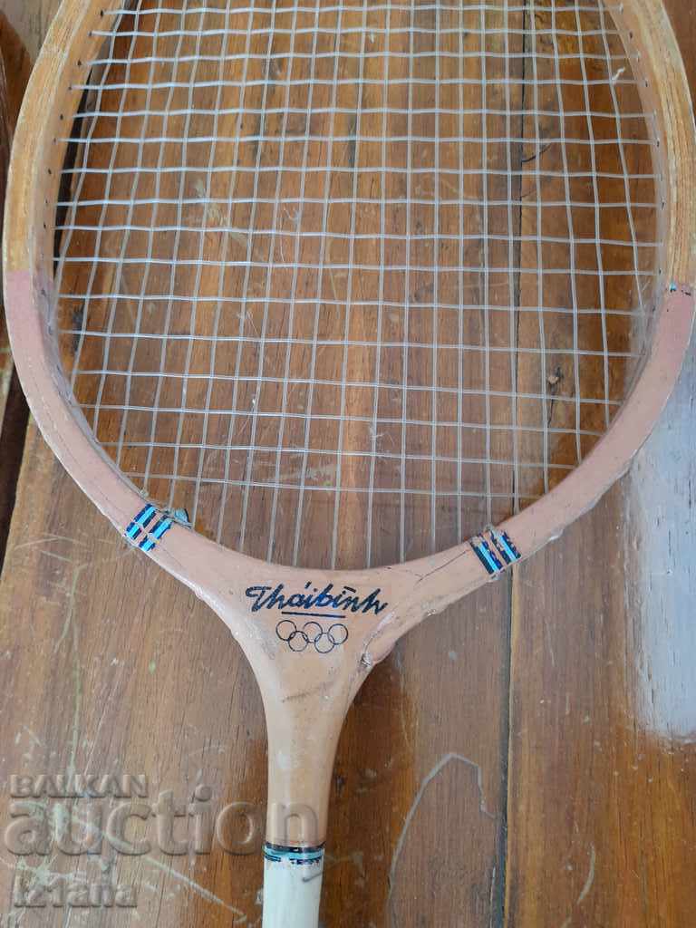 Auction Old Thaibinh badminton bats Auction Old Thaibinh badminton bats