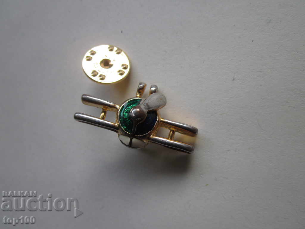 Доставка на ЗНАЧКА САМОЛЕТЧЕ MADE IN U S A !!! Доставка на ЗНАЧКА САМОЛЕТЧЕ MADE IN U S A !!!