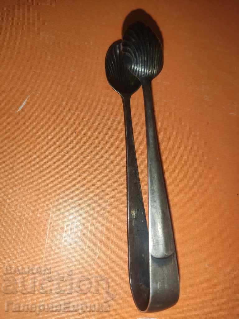 Squeezed ice clip with price 14.00 BGN | € 7.16 Squeezed ice clip with price 14.00 BGN | € 7.16