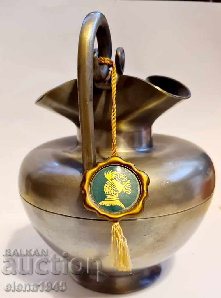 Δημοπρασία Ойнохое Δημοπρασία Ойнохое