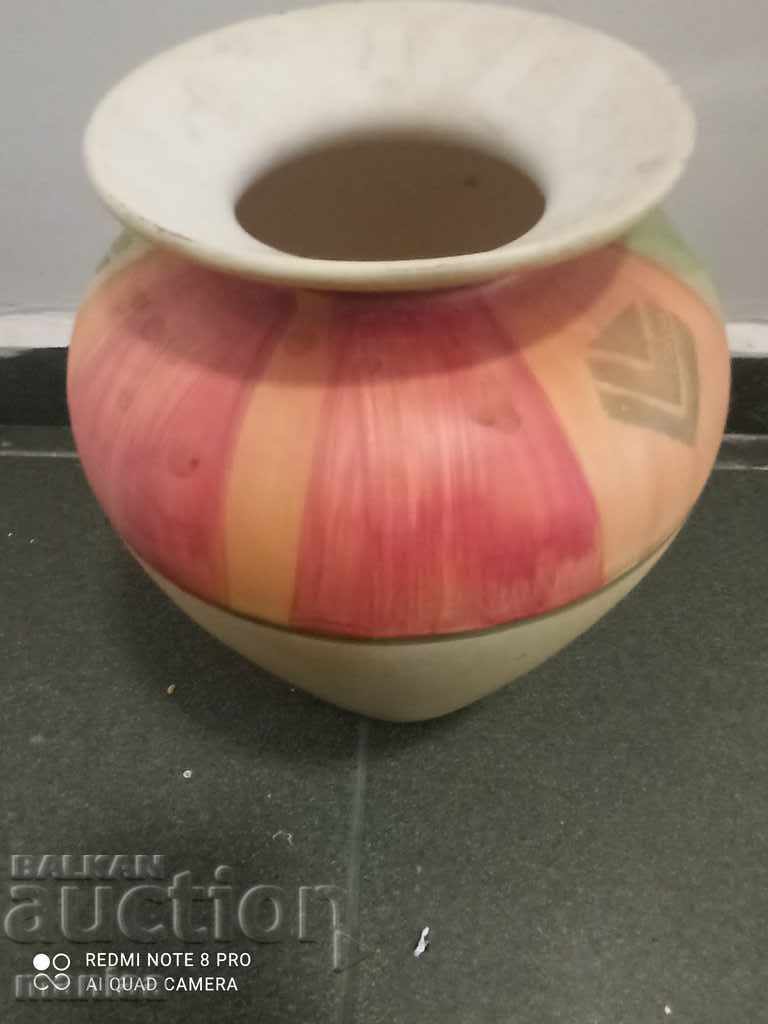 Delivery of Painted vase Delivery of Painted vase