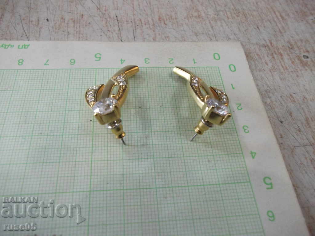 Livrarea Cercei galbeni cu pietre imitație de bijuterii