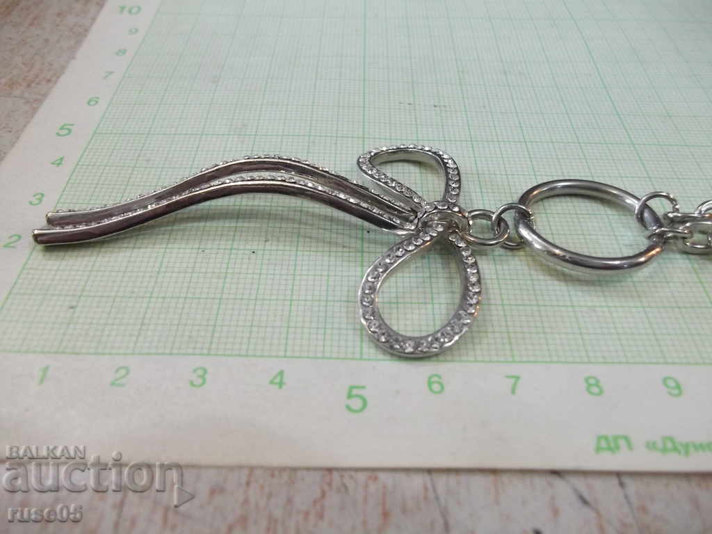 Delivery of Necklace with stones imitation jewelry - 1 Delivery of Necklace with stones imitation jewelry - 1