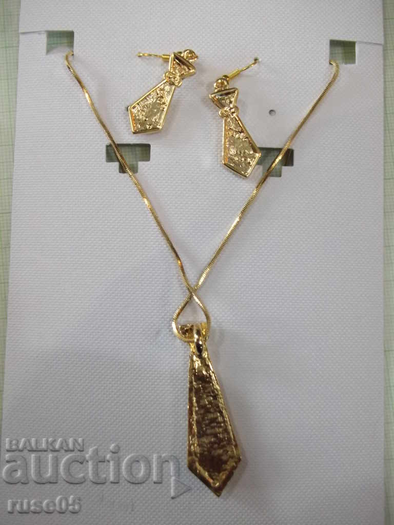 Set de bijuterii cu lanț, pandantiv și cercei - 5