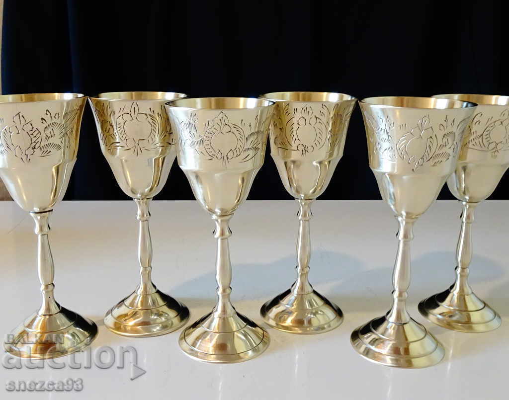 Bronze rakia cups, engraved, baroque - 6 Bronze rakia cups, engraved, baroque - 6