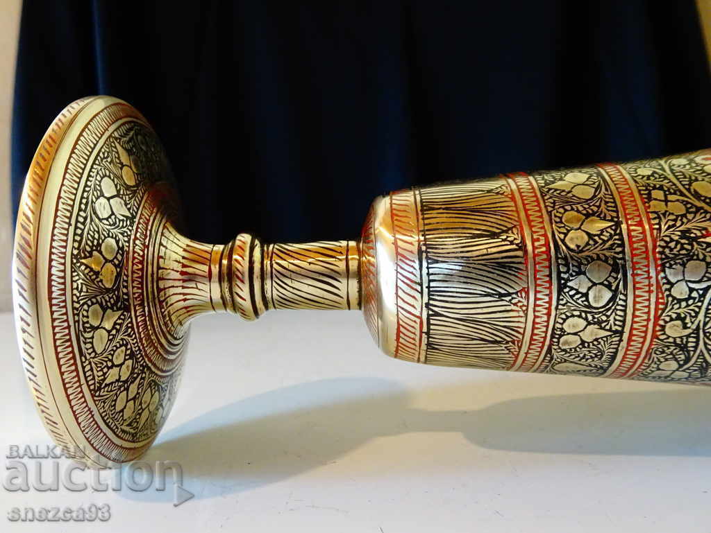 Παράδοση Βασιλικό χάλκινο κανάτι κρασιού, κυψελωτό σμάλτο Παράδοση Βασιλικό χάλκινο κανάτι κρασιού, κυψελωτό σμάλτο