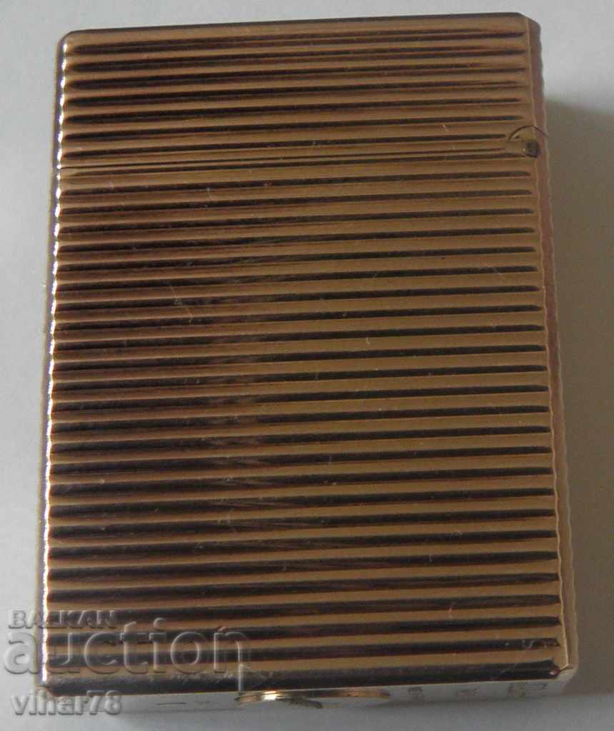 DUPON GOLD LIGHTER ST DUPONT ORIGINAL with price 219.99 BGN | € 112.48