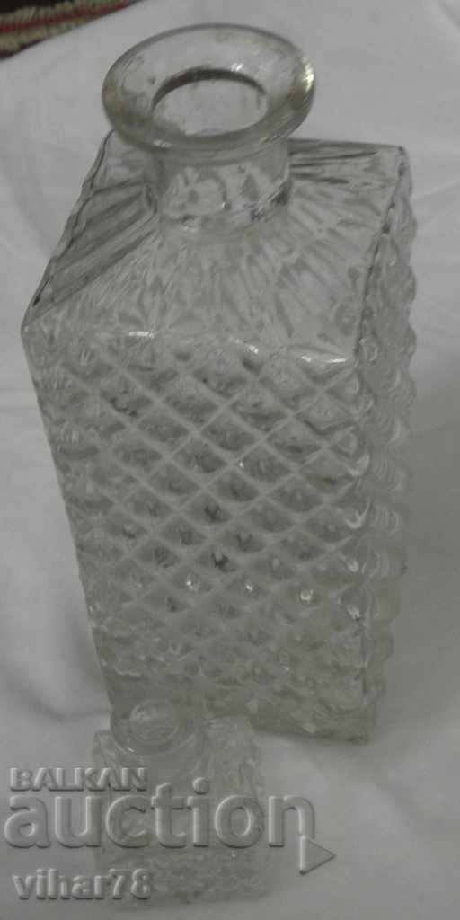 GLASS GRAPHIC with price 19.99 BGN | € 10.22