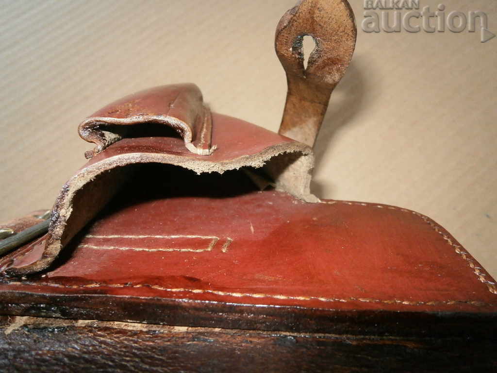 red staff officer's belt with protube and holster WALTER PPK - 5 red staff officer's belt with protube and holster WALTER PPK - 5