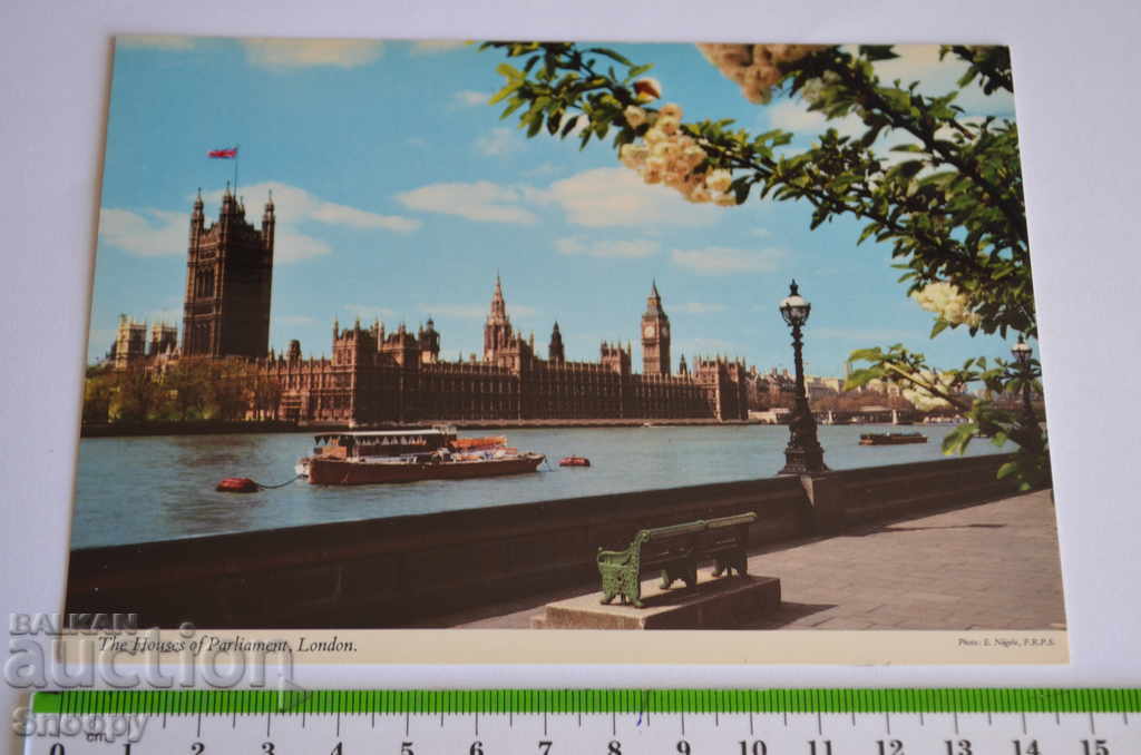 Postcard: England London The House of Parliament with price 2.00 BGN | € 1.02 Postcard: England London The House of Parliament with price 2.00 BGN | € 1.02