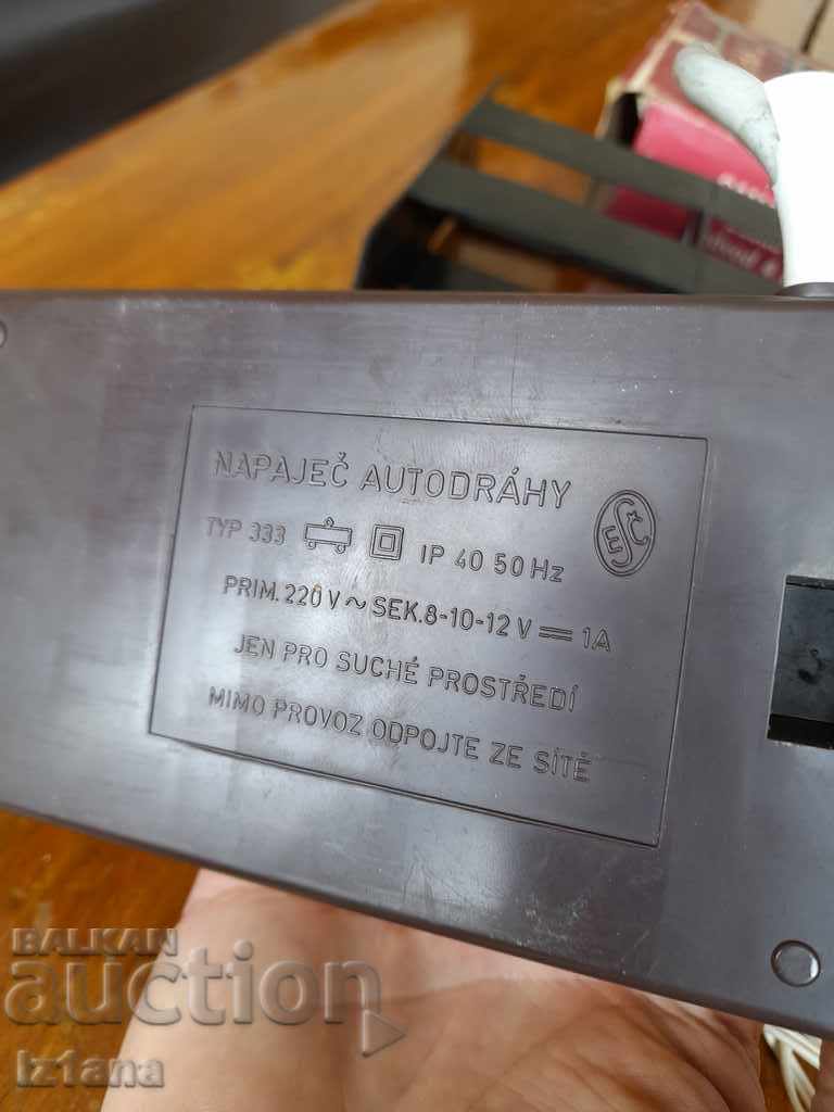 Παλιό τροφοδοτικό TYP 333 - 5 Παλιό τροφοδοτικό TYP 333 - 5