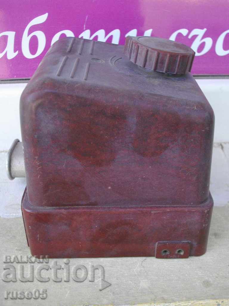 Γερμανικά παλιό μετασχηματιστή με ρυθμιστή τάσης με τιμή 30.00 BGN | € 15.34 Γερμανικά παλιό μετασχηματιστή με ρυθμιστή τάσης με τιμή 30.00 BGN | € 15.34