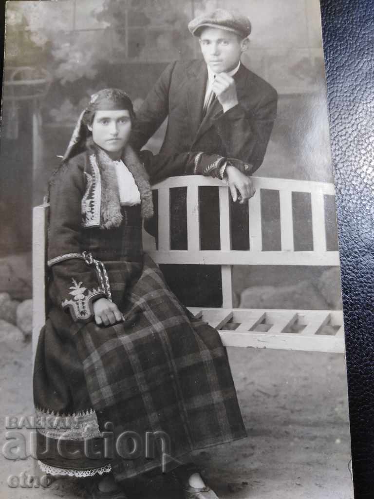 ROYAL PHOTO-1924, Chepelare - RHODOPE COSTUME, tinsel, braid with price 25.00 BGN | € 12.78 ROYAL PHOTO-1924, Chepelare - RHODOPE COSTUME, tinsel, braid with price 25.00 BGN | € 12.78