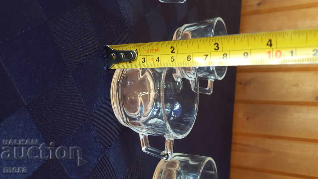 Auction  Glass coffee cups