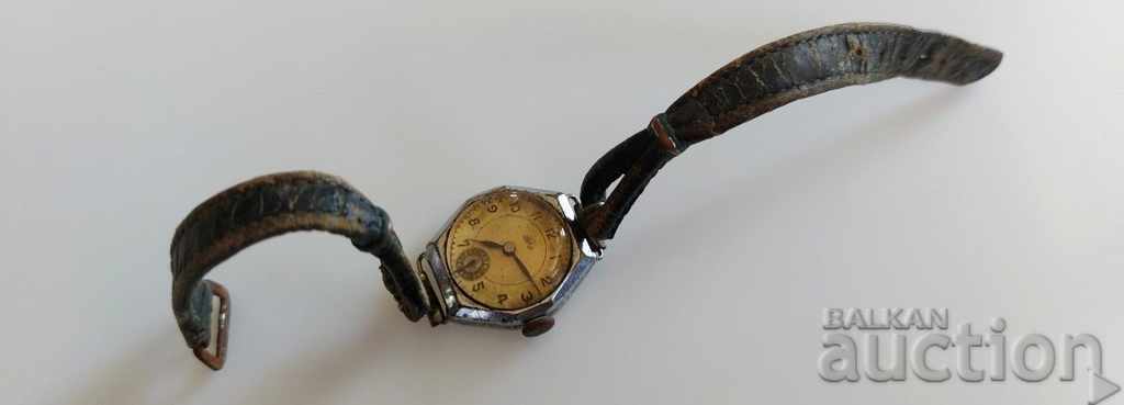 HOME 20TH CENTURY OLD WOMEN'S WATCH with price 15.00 BGN | € 7.67 HOME 20TH CENTURY OLD WOMEN'S WATCH with price 15.00 BGN | € 7.67