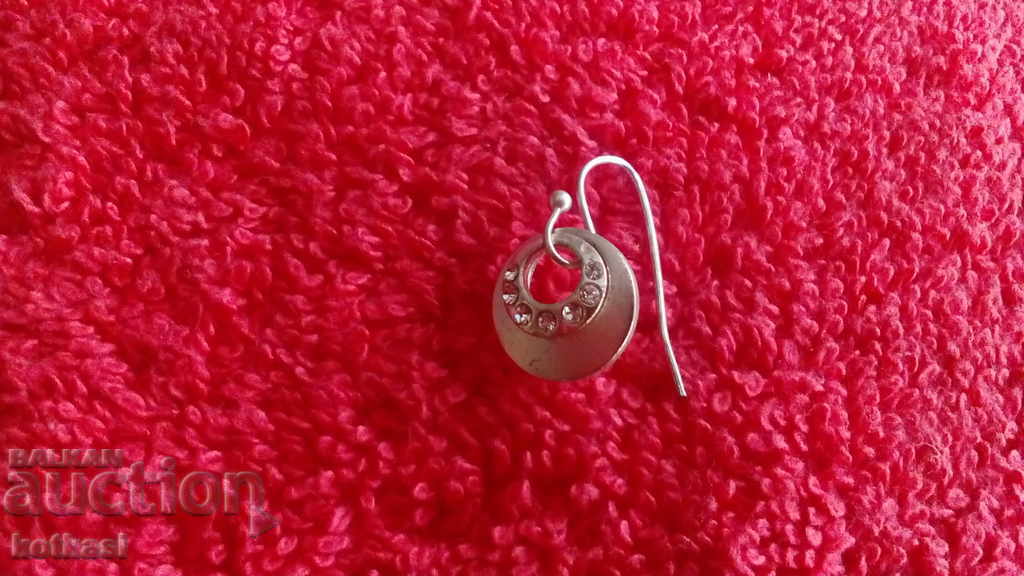 Auction Single earring Auction Single earring