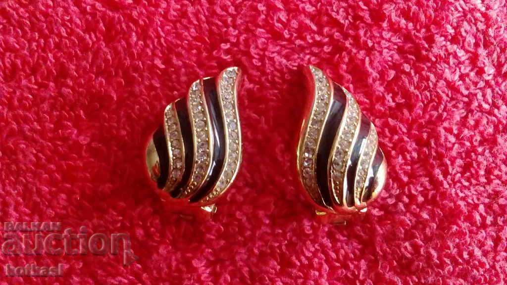 Beautiful Chr.Dior C GERMANY branded semi-precious stone earrings with price 255.50 BGN | € 130.64 Beautiful Chr.Dior C GERMANY branded semi-precious stone earrings with price 255.50 BGN | € 130.64