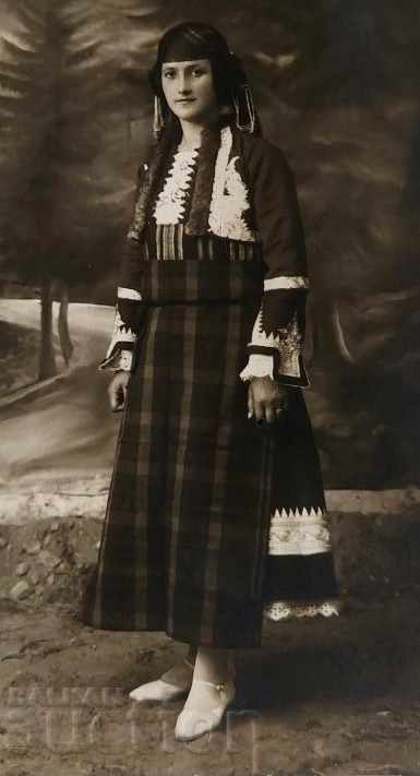 Auction 1929 SUKMAN SETRE WEARING TOWEL SARMA ROYAL PHOTO PHOTO Auction 1929 SUKMAN SETRE WEARING TOWEL SARMA ROYAL PHOTO PHOTO